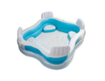 Bể bơi vuông có ghế tựa